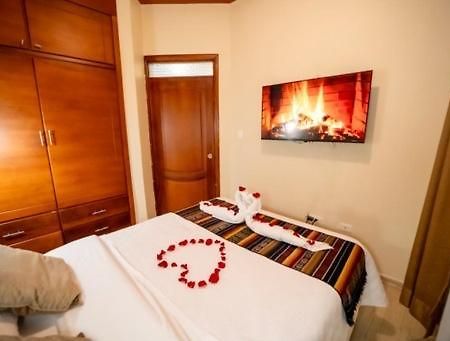 Tourist House Suites 2 Otavalo Buitenkant foto